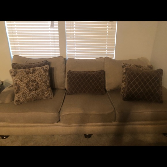 Other Brown Couches Just Like New Trying To Get Rid Of Them Poshmark